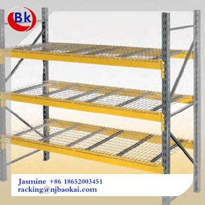 Narrow Aisle Pallet Racks Very Narrow Aisle Racking Selective Pallet Racking